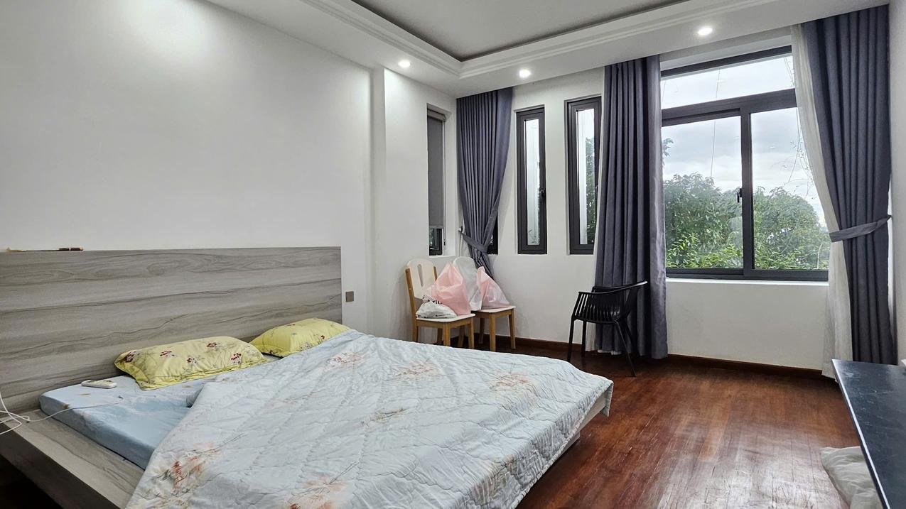Cho thuê nhà riêng 120m2 tại Vĩnh Hiệp, Nha Trang - Lô góc mặt tiền ô tô