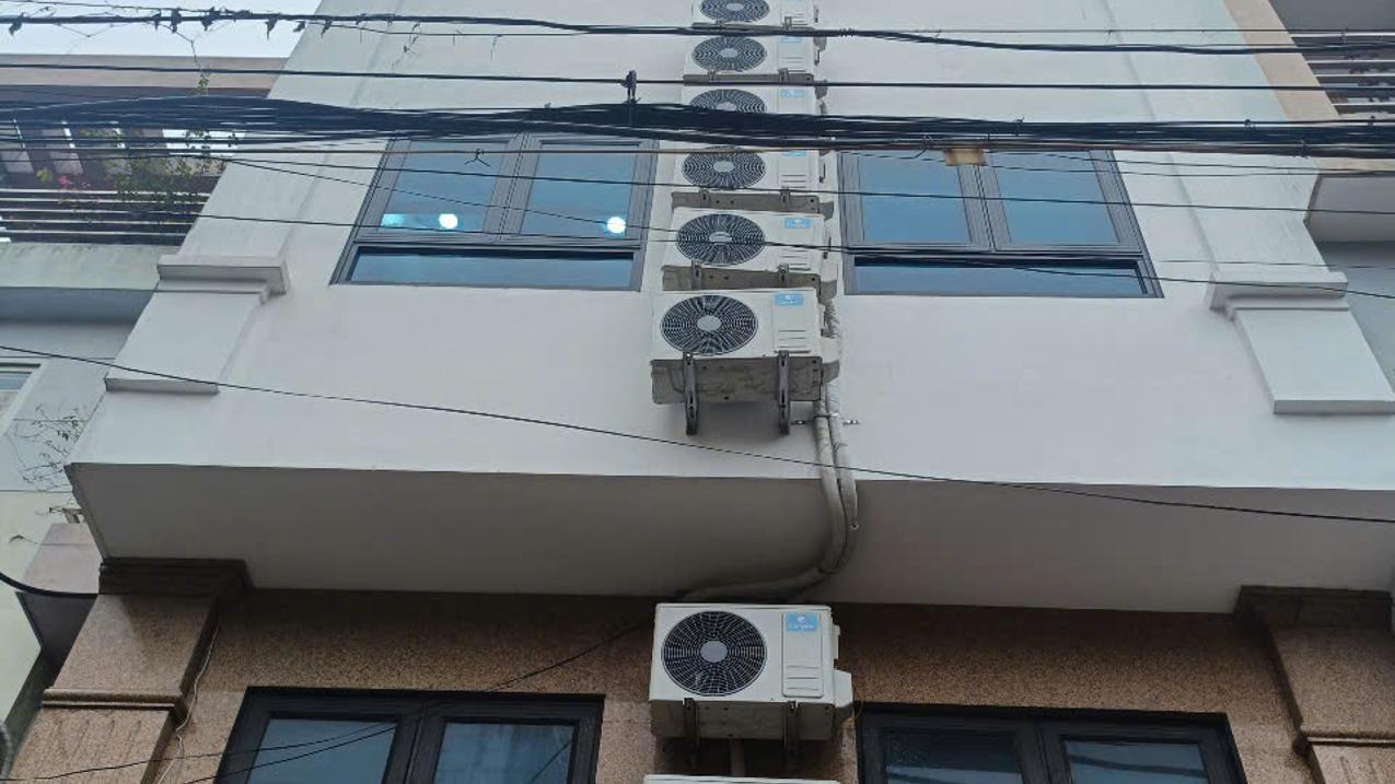 Bán toà nhà căn hộ dịch vụ 75m2 7 tầng Trịnh Văn Bô Nam Từ Liêm 15,9 tỷ có thương lượng