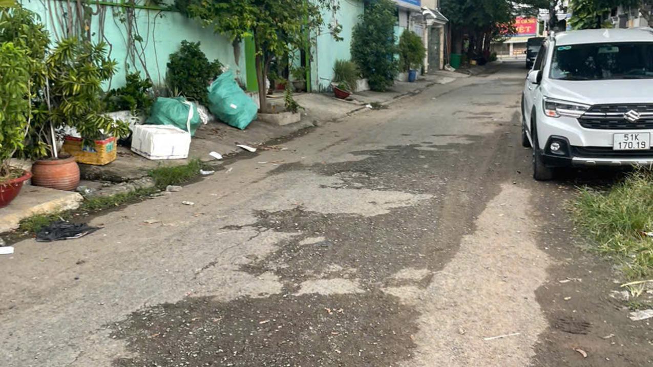 Bán lô đất đẹp 14x22m giá hơn 10 tỷ đường 8m Tô Ký, xã Tân xuân, Hóc Môn