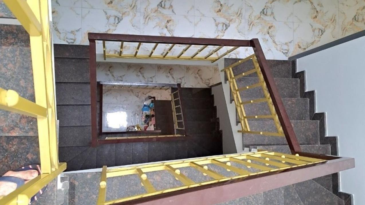 Bán nhà riêng đường Nguyễn Kiệm Phú Nhuận 85m2 4 tầng chính chủ giá 9 tỷ 250