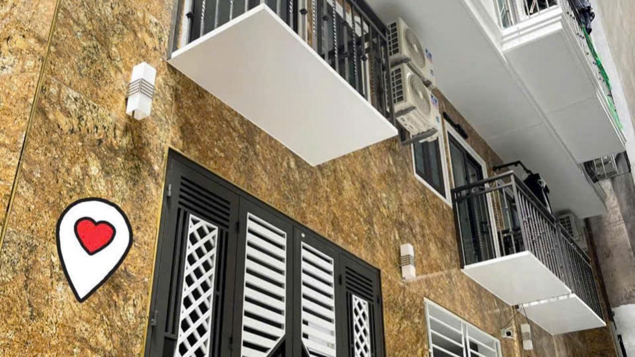 Bán nhà 8 tầng 60m2 Đỗ Đức Dục Mễ Trì gần KS Marriott
