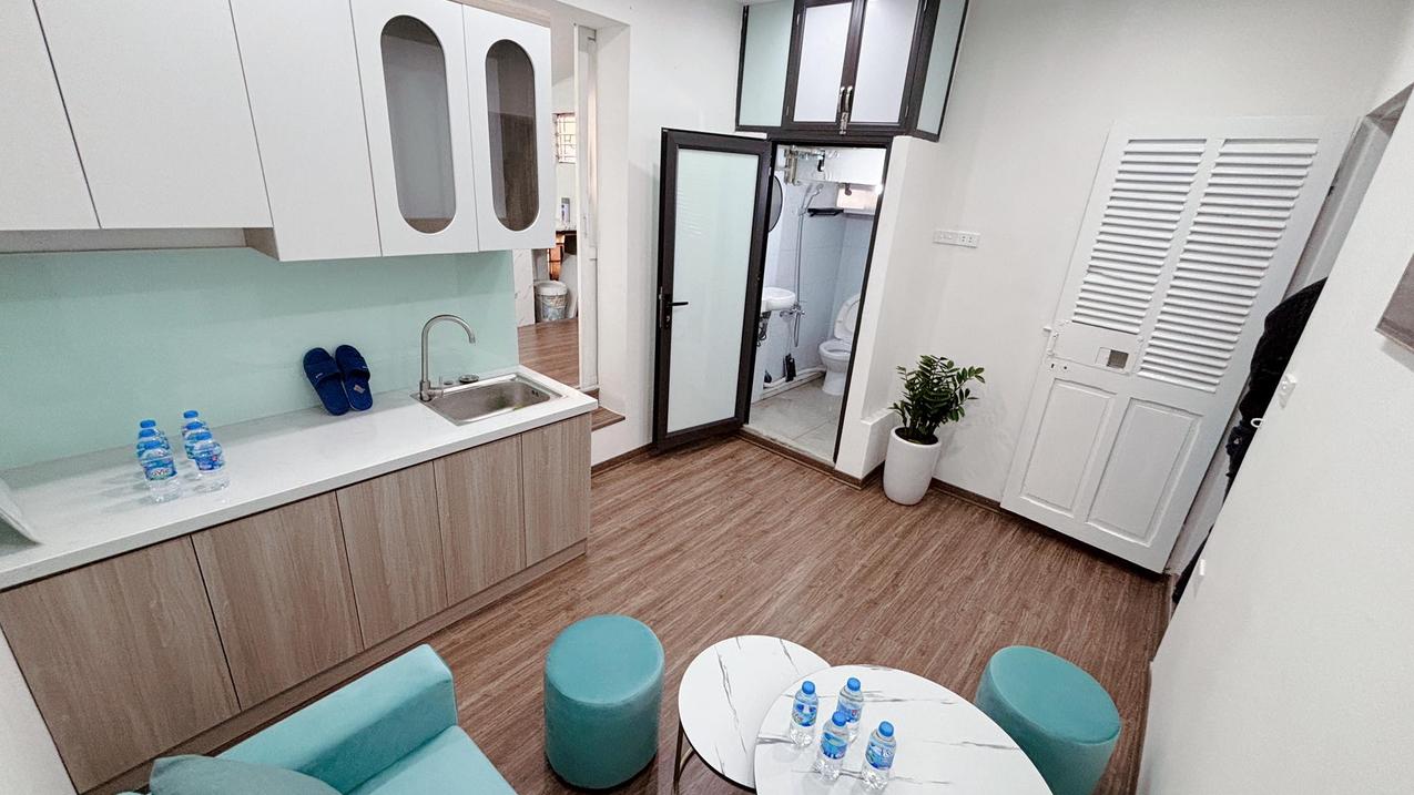 Bán nhà riêng Quỳnh Mai Hai Bà Trưng Hà Nội 65m2 giá 2,8 tỷ có sổ đỏ