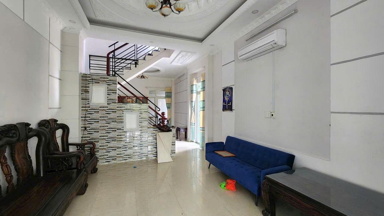 Bán nhà góc 2 mặt tiền Lê Văn Lương Phước Kiển Nhà Bè 6.4 tỷ vị trí đắc địa