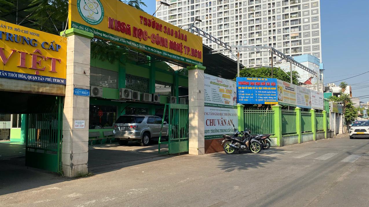 Bán nhà riêng đường Lũy Bán Bích quận Tân Phú diện tích 40m2 giá chỉ 5,6 tỷ