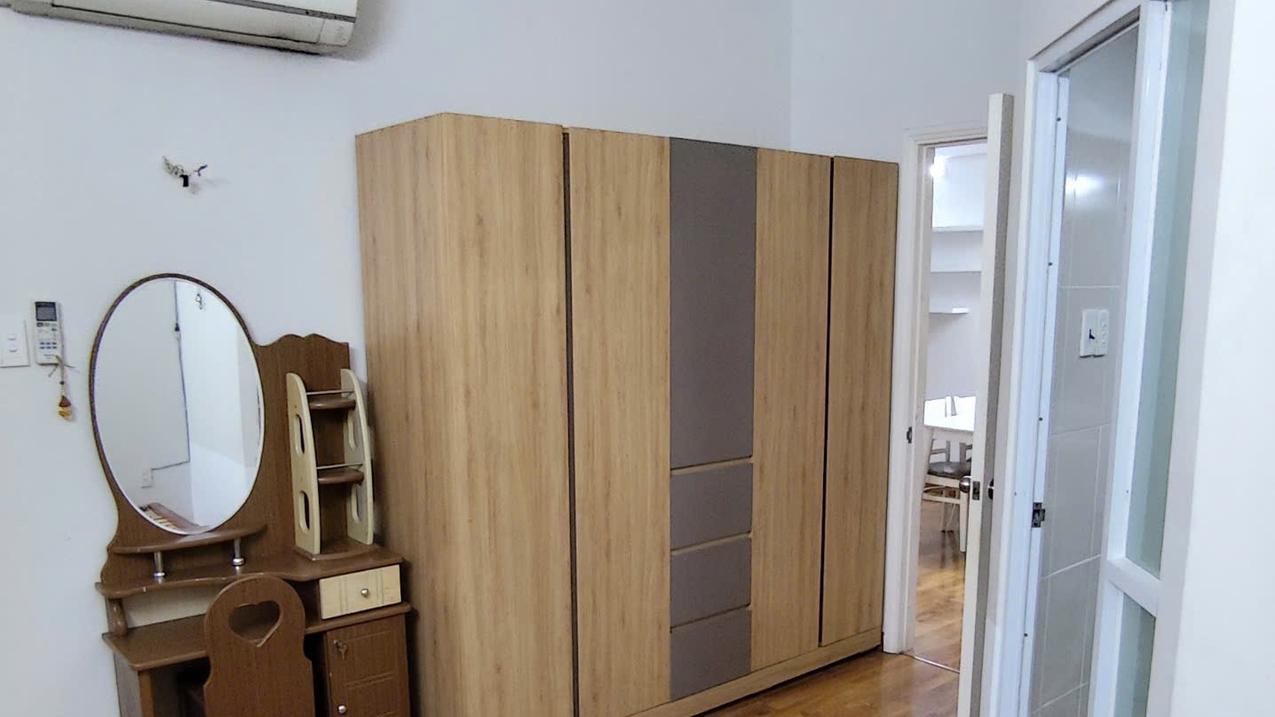Giá siêu tốt, cho thuê căn hộ Sarina Sala 2 phòng ngủ, full nội thất, chỉ 28 triệu/tháng.