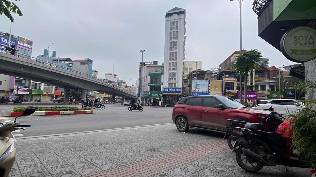 Bán nhà riêng tại Nguyễn Văn Cừ, Bồ Đề, Long Biên, Hà Nội, diện tích 55m2, giá 12,3 tỷ
