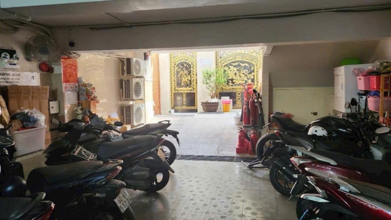 Bán căn hộ dịch vụ Nguyễn Thị Thập Quận 7 120m2 cho thuê 90 triệu tháng chỉ 22,6 tỷ