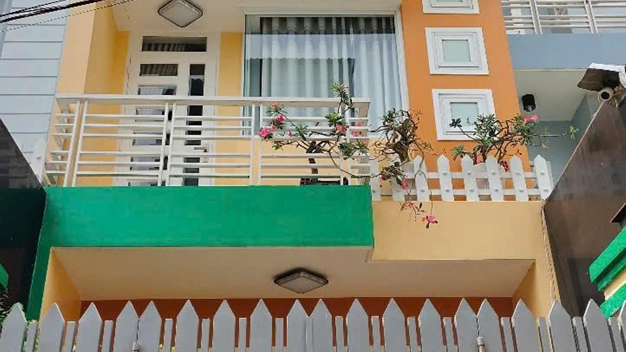 Bán nhà riêng 3 tầng hẻm 5m đường Lê Văn Thọ Gò Vấp 78m2 gần công viên