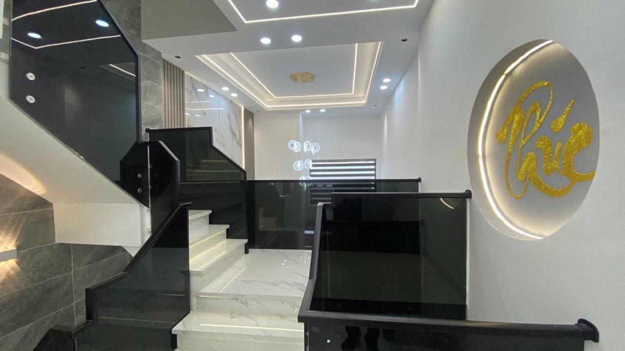 Bán nhà phố 5 tầng đường Phạm Đăng Giảng Bình Tân 62m2 sát mặt tiền