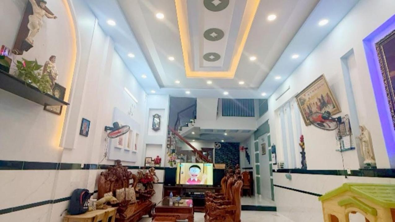 Bán nhà riêng 3 tầng tại Tân Kỳ Tân Quý Bình Tân 100m2 gần Aeon Mall