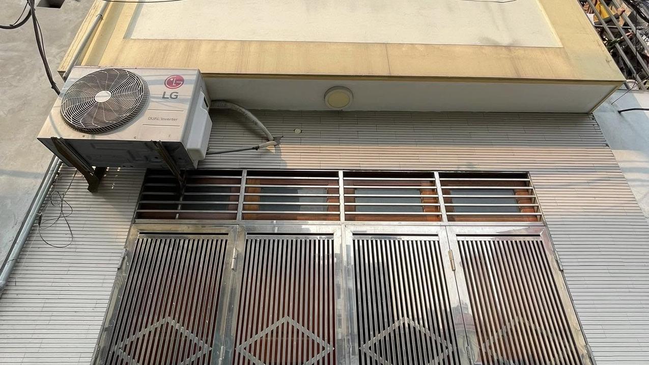 Bán nhà riêng Đàm Quang Trung Long Biên 55m2 giá 7,85 tỷ ô tô lùi cửa