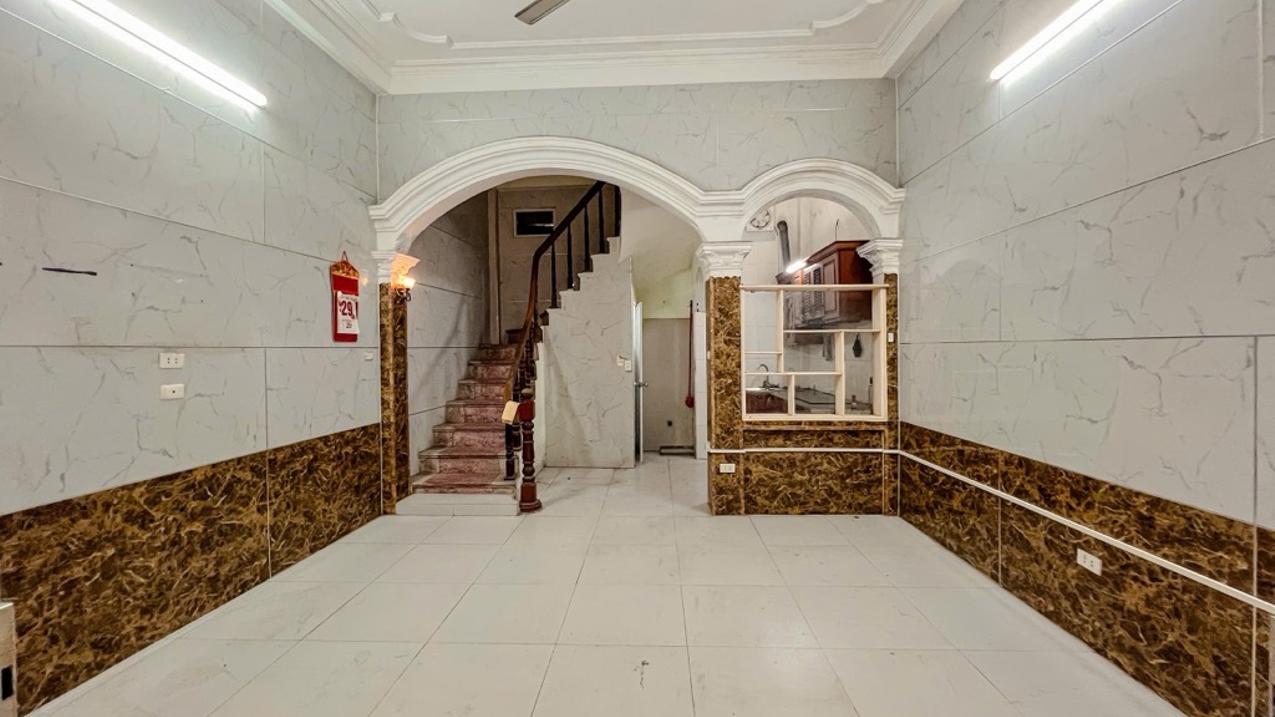 Bán nhà riêng Vương Thừa Vũ Khương Mai Thanh Xuân 31 m2 giá 7,5 tỷ