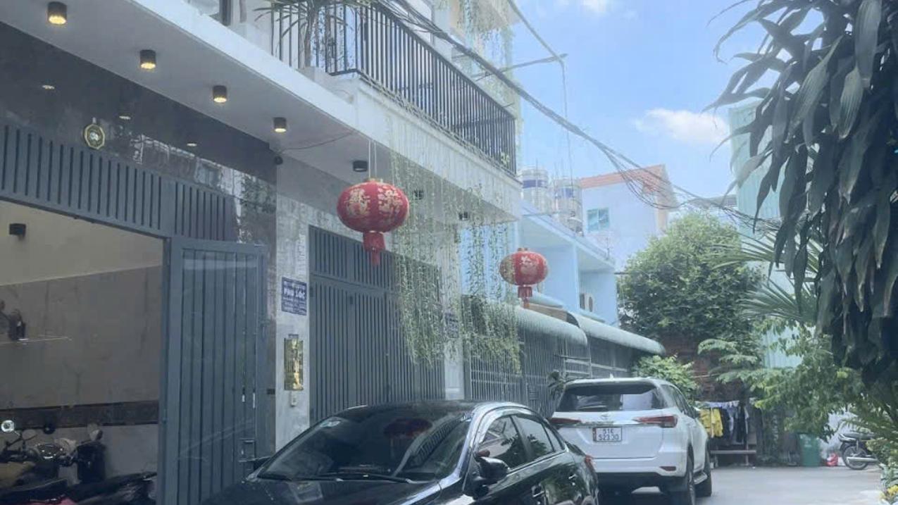 Bán nhà phố 5 tầng đường Quang Trung P8 Gò Vấp 59m2 nội thất cao cấp