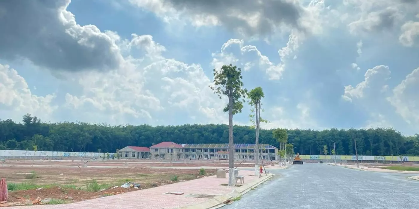 Bán lô đất 75m2 ngay tại mặt tiền DT741