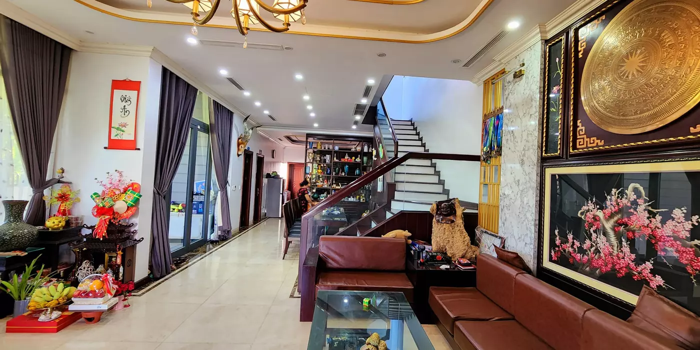 Bán nhà Vạn Phúc thoáng sáng rực rỡ, hai mặt tiền cực đẹp, 60m2, 14.7 tỷ