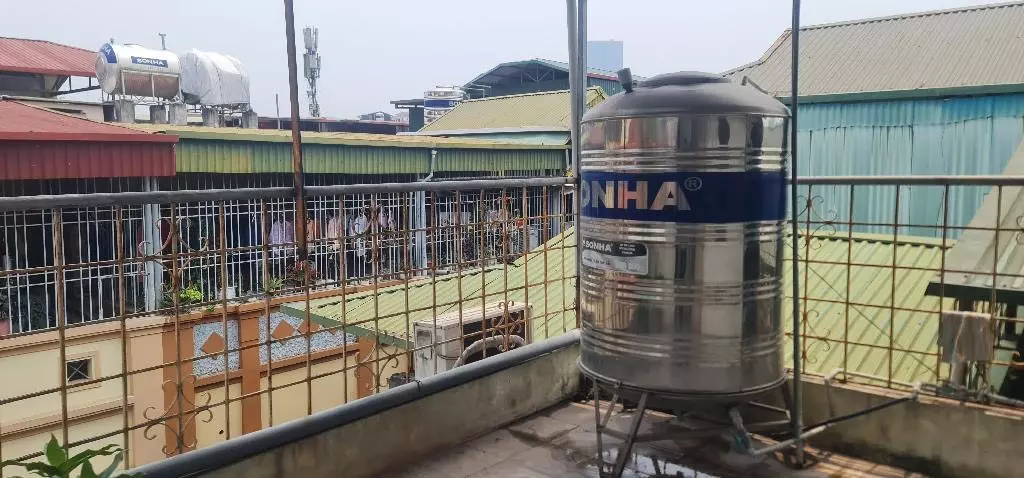 Nhà dân xây Hoàng Hoa Thám- Ba Đình, 40m2-5 tầng, mặt ngõ ba gác, 10m ra phố.