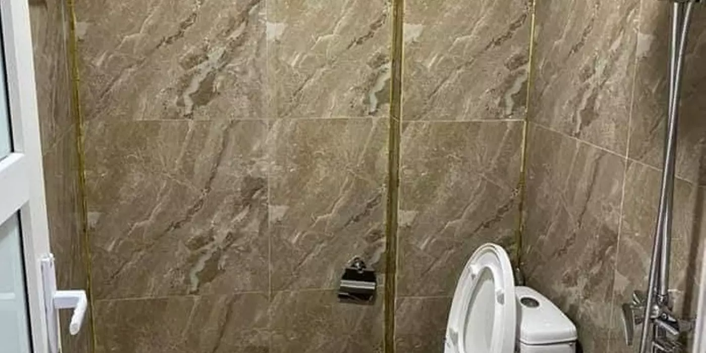 Chủ nhà nợ đầm đìa, bán gấp nhà ở Trần Thái Tông - 36m2 - oto đô cửa