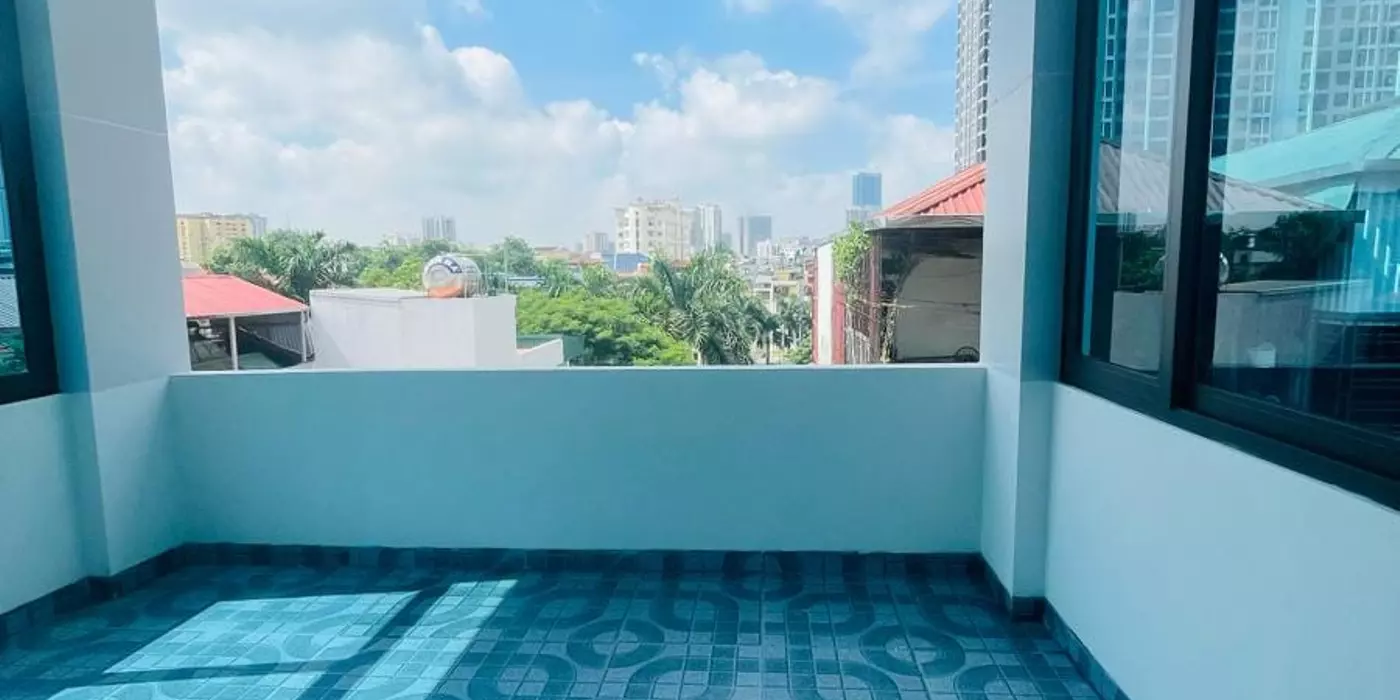 PHÂN LÔ TRẦN QUỐC HOÀN - GARA OTO VỈA HÈ  OTO TRÁNH  NGÕ THÔNG KD, 40m 6TẦNG  4M MT , 14 TỶ
