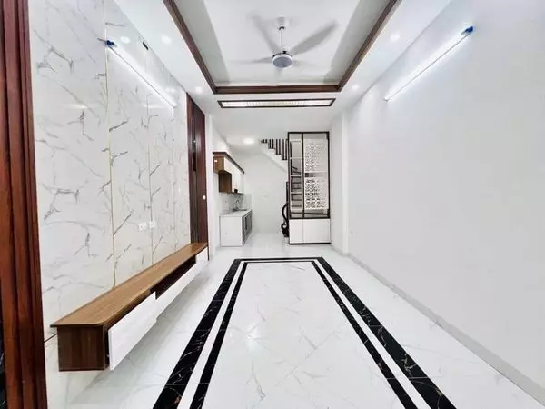 Bán nhà Phố Định Công, Hoàng Mai ô tô đỗ cửa, ngõ thông cực gần phố Trần Hào.