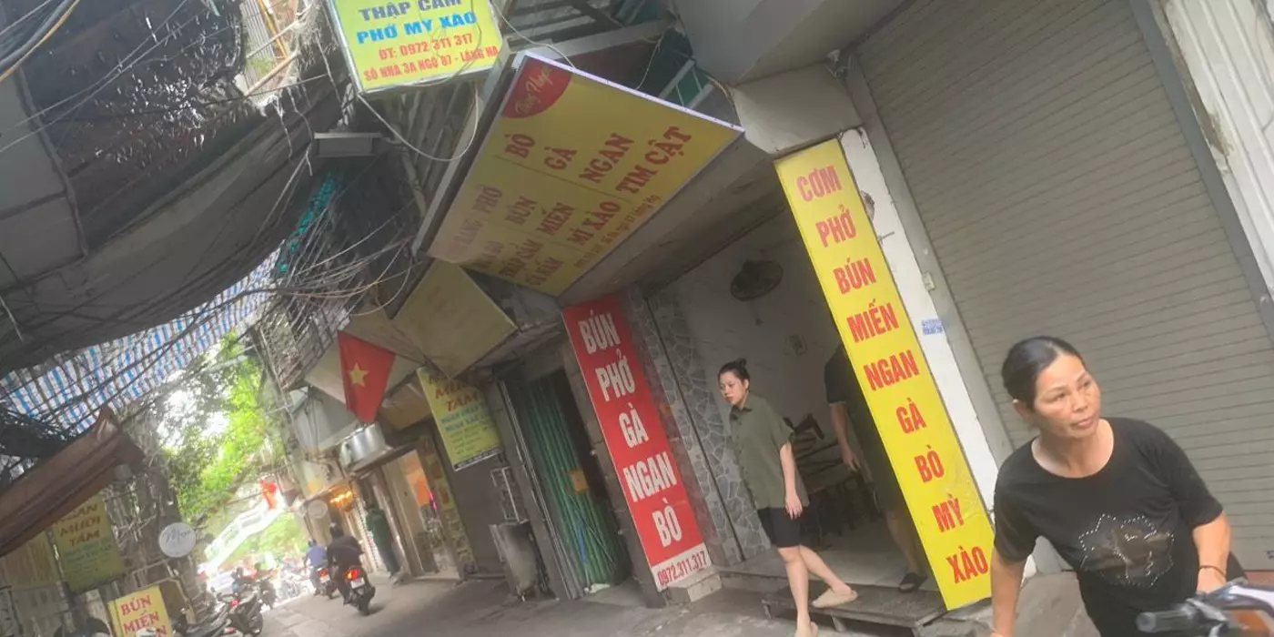SANG LẠI CỬA HÀNG TẠI QUẬN BA ĐÌNH, HÀ NỘI