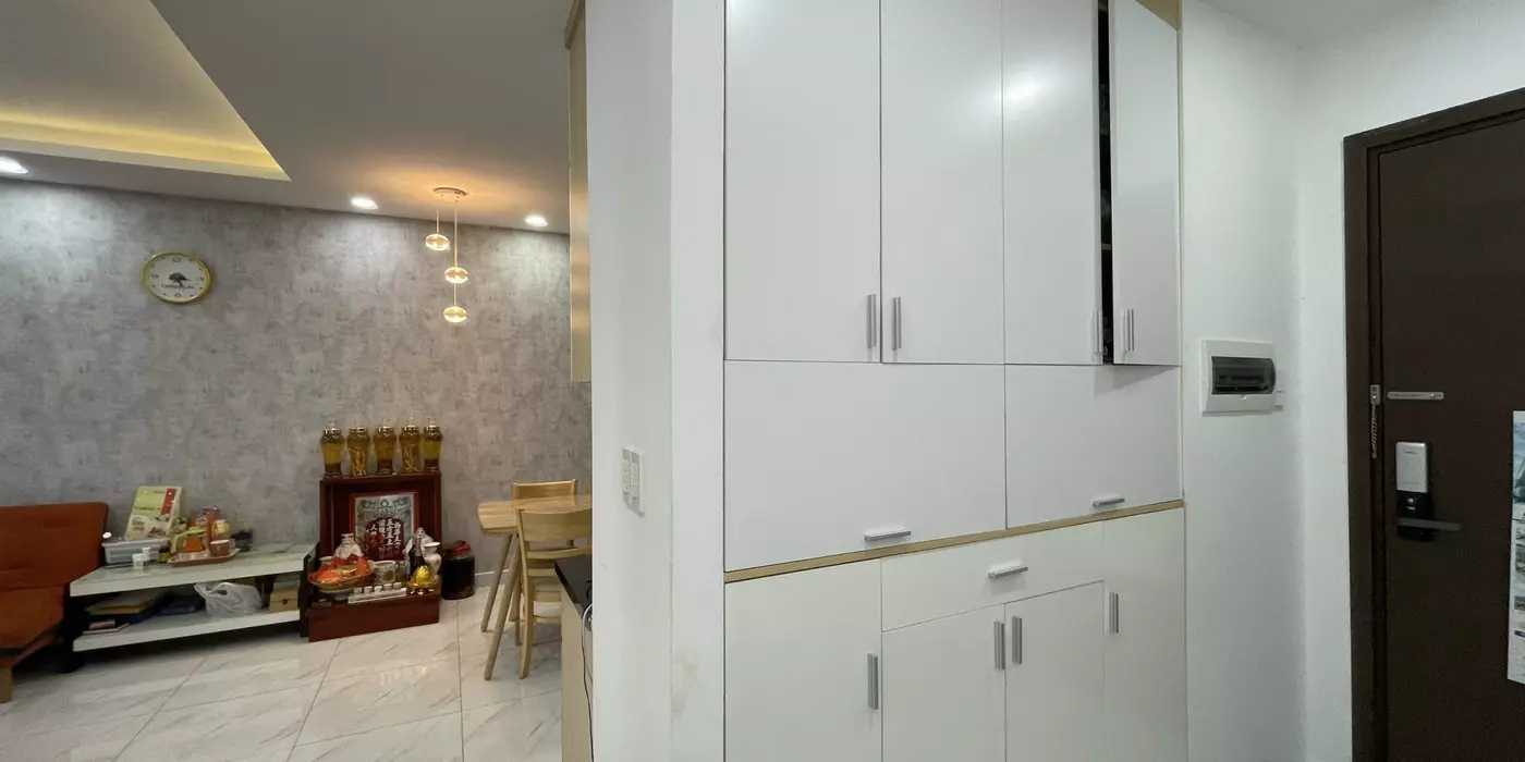 Chính chủ bán căn hộ 2PN 74m2 tại Chung Cư Garden Gate Phú Nhuận