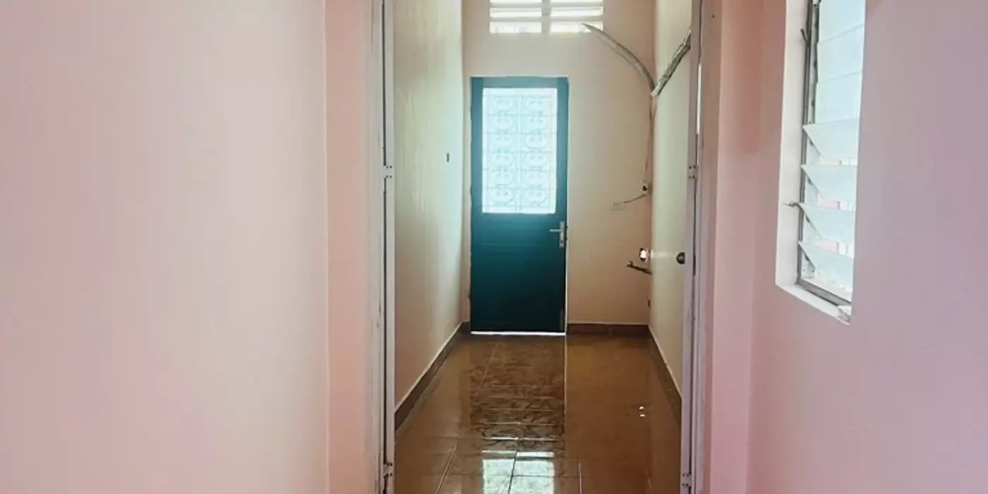 BÁN NHÀ KHU HOÀNG MAI
LÔ GÓC - MẶT NGÕ THÔNG - Ô TÔ QUA - BÁN ĐẤT TẶNG NHÀ. ,