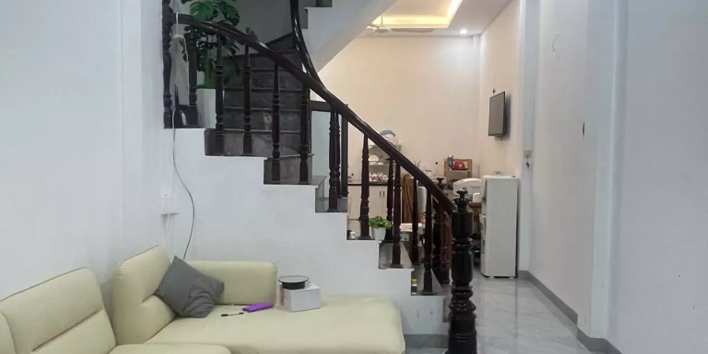 Bán nhà Chiến Thắng Văn Quán 35m2 5 tầng, Vỉa Hè, ô tô tránh 9  tỷ.