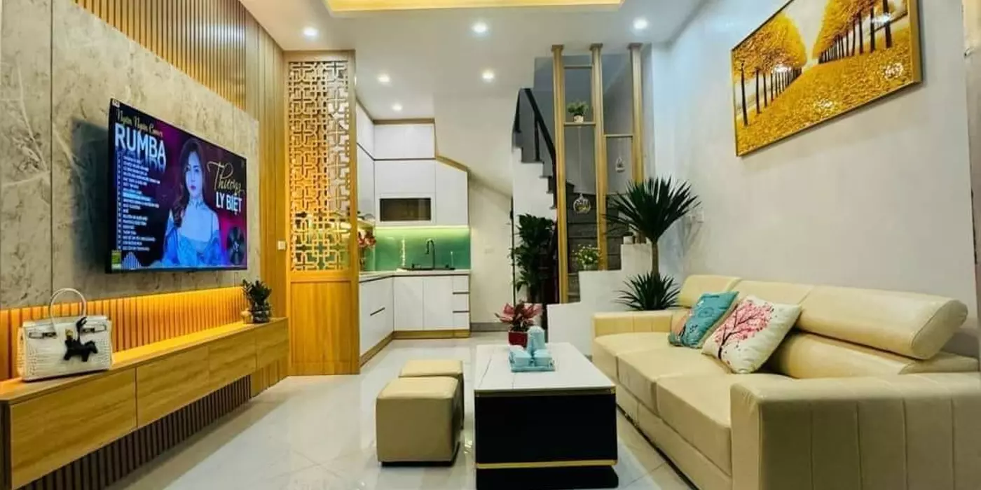 5,98 tỷ ngõ 639 Hoàng Hoa Thám mặt ngõ thông trung tâm Ba Đình, phù hợp kinh doanh nhỏ