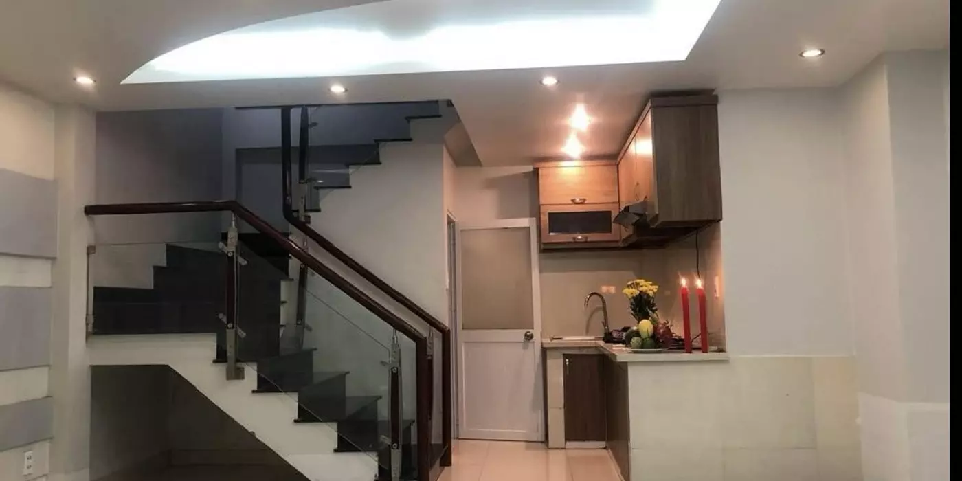Bán nhà Lê Văn Lương 31m2, 3 tầng, giá 3.8 tỷ