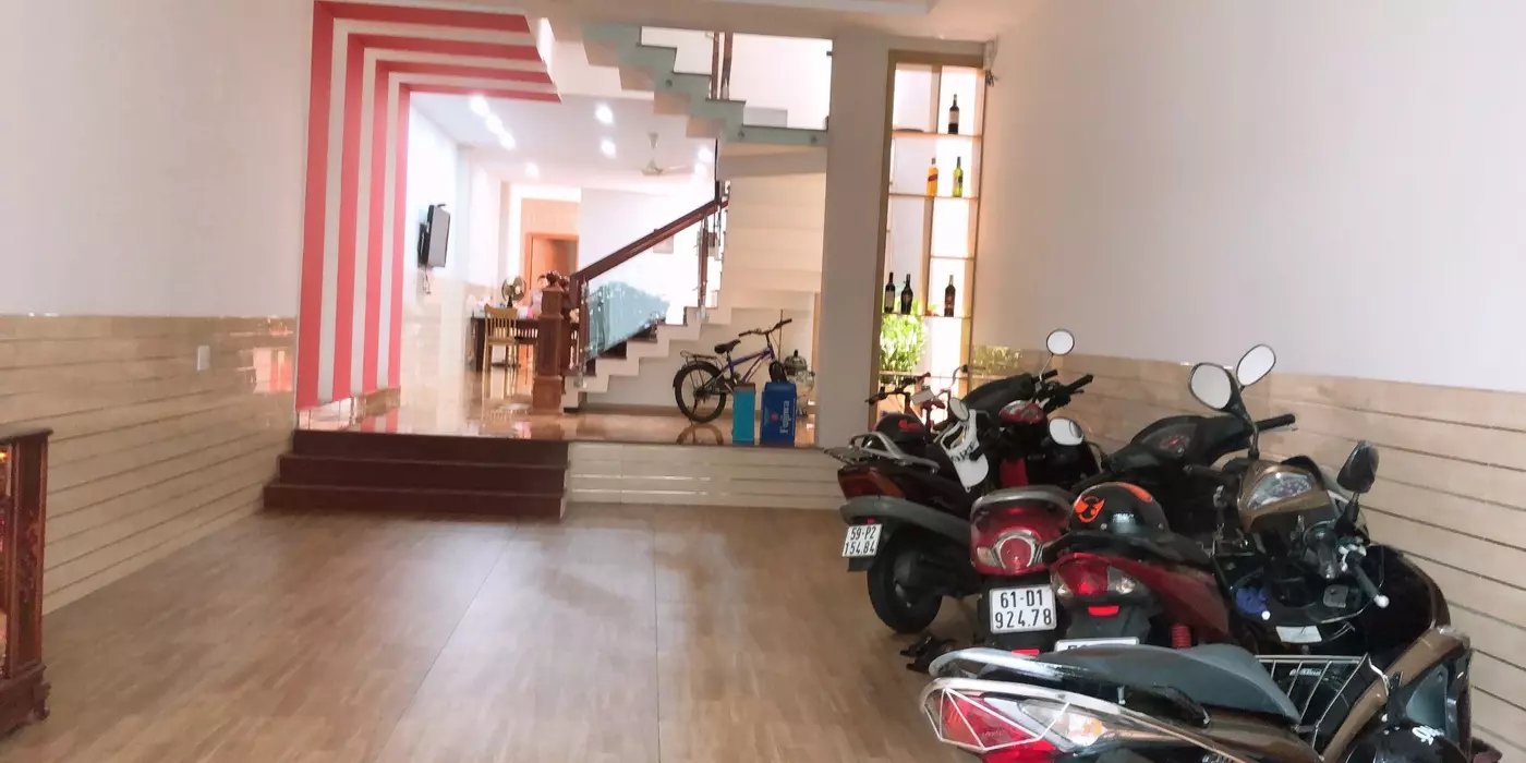 Bán Nhà  Bàu Cát - Trung Tâm Tân Bình  - Mới Đẹp -  128M2,  4 Tầng - Chỉ 13 tỷ