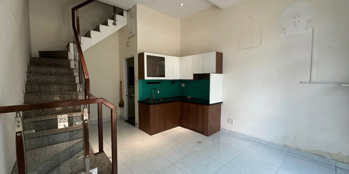 Bán nhà 24m2, 3 tầng, 2ty050,shr, hẻm thông HT17 quận 12