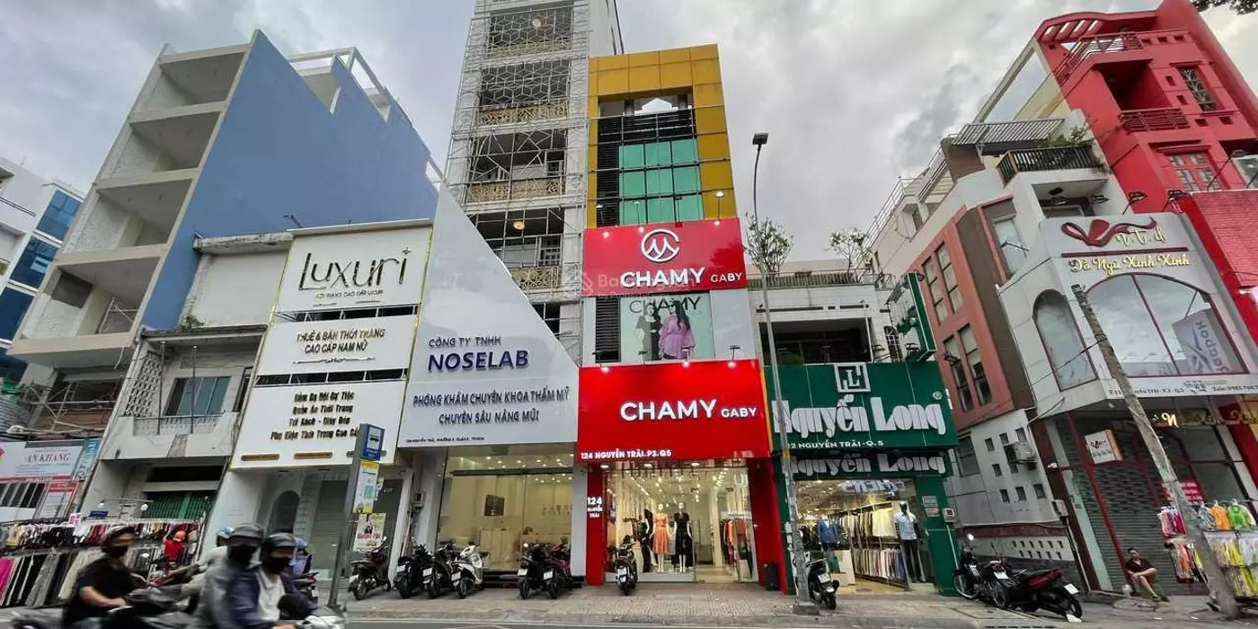 -Bán Nhà,VIP Quận 5 Mặt Tiền Phố Thời Trang Nguyễn Trãi  (5mx22),4 Tầng, 57TỶ TL