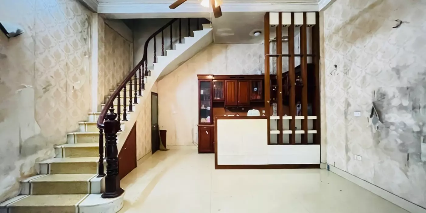 NHÀ ĐẸP 5 TẦNG PHỐ HOÀNG NGÂN ;NGÕ 3 GÁC THÔNG
   BẠT NGÀN TIỆN ÍCH; DIỆN TÍCH 38M2; GIÁ NHỈNH 6