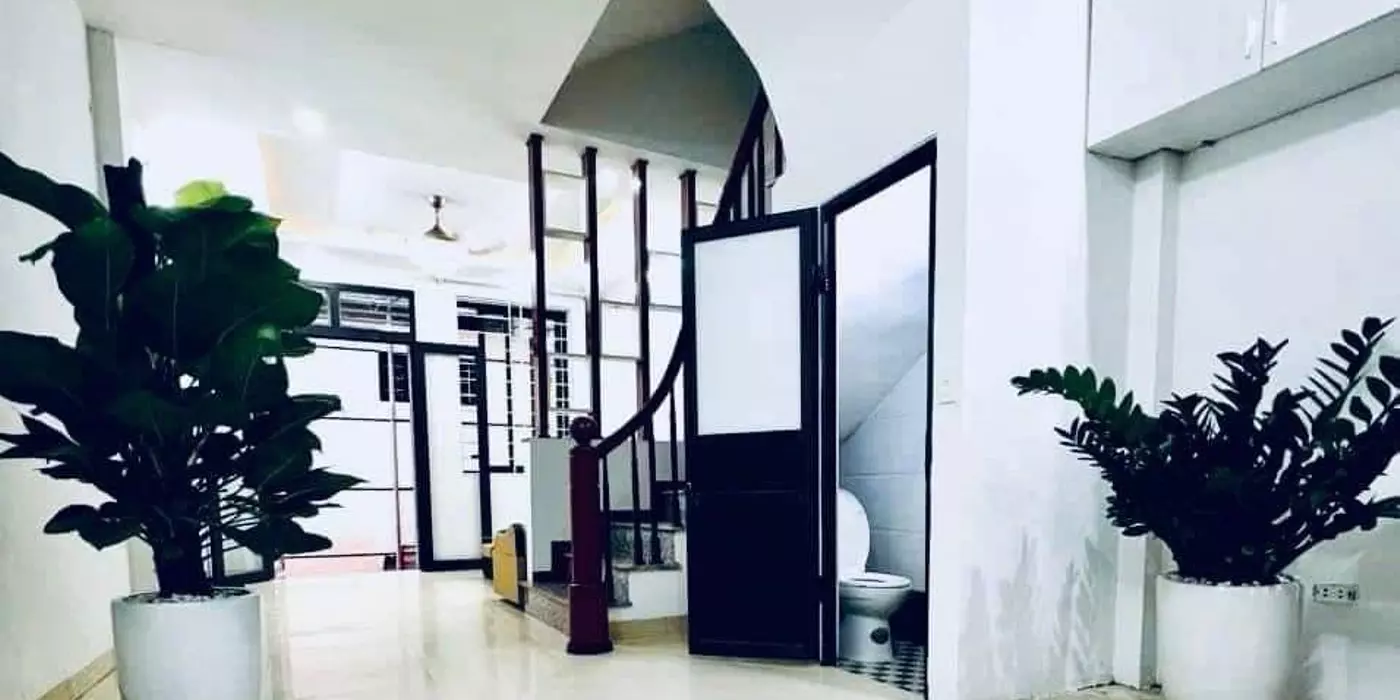 GIẢM GIÁ SÔC.... NHÀ HỒ VĂN QUÁN - HÀ ĐÔNG  80M2 , Ô TÔ ĐỖ CỬA ,TIỆN ÍCH NGẬP TRÀN. CỰC KÌ HIẾM