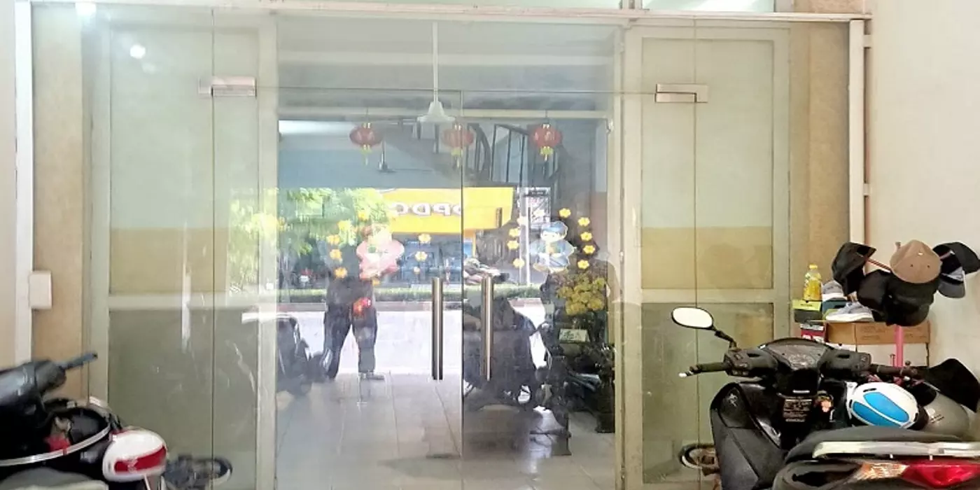 Bán nhà mặt tiền KD Cộng Hoà, P13, Tân Bình, 80m2, 3 tầng, giá mểm, hiếm nhà mt bán