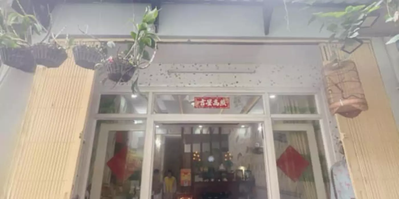 Bán nhà mới đẹp, 2 tầng BTCT, 4x12m ngay Đất Mới, Bình Tân . Khu vực cao tầng. Vào ở ngay. Chỉ