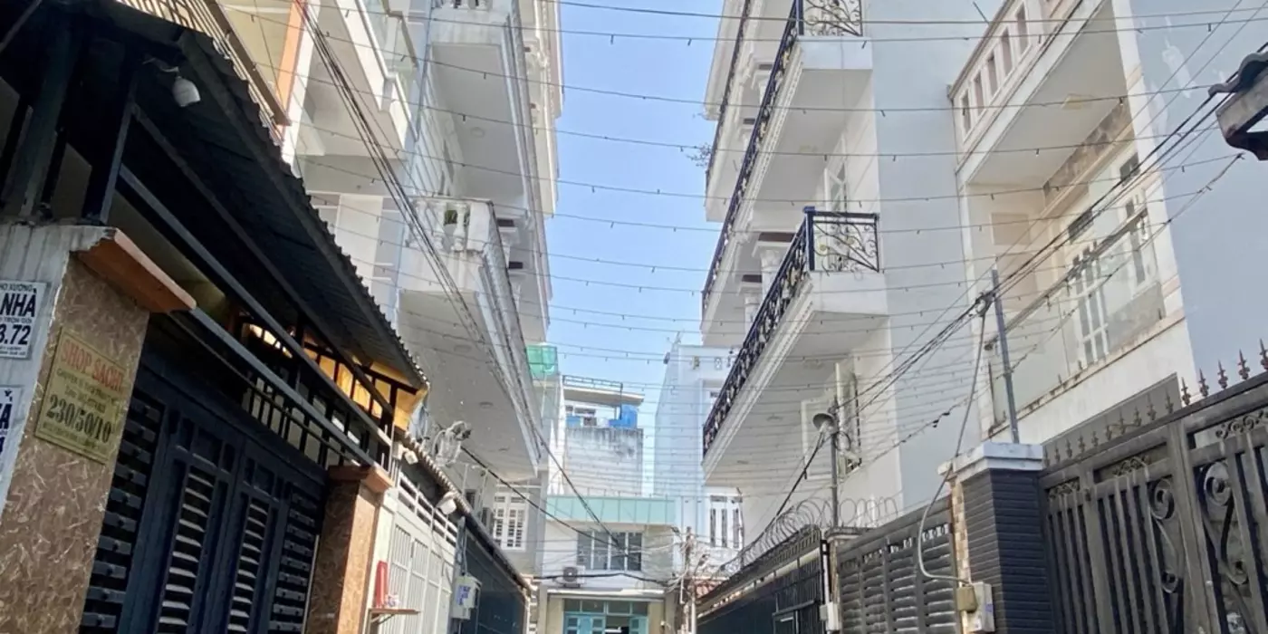 MÃ LÒ - HẺM XE TẢI THÔNG THOÁNG - GẦN MẶT TIỀN - 50M2 SỔ A4 - NHÀ 3 TẦNG BTCT - GIÁ 4.7 TỶ TL