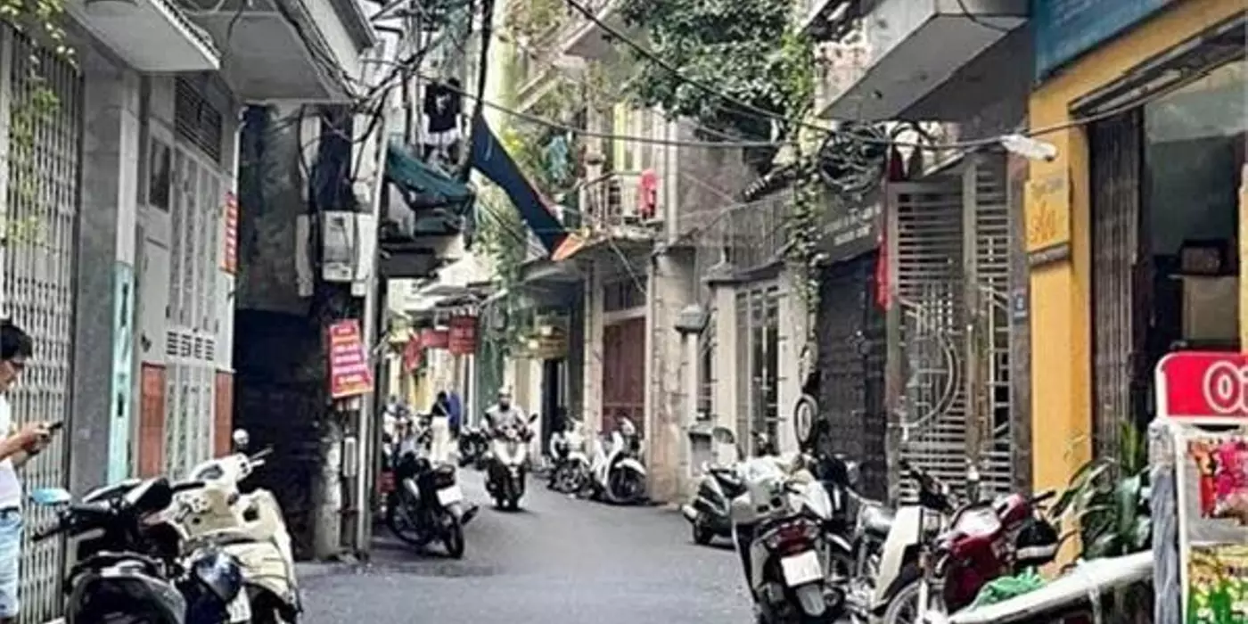 BÁN SIÊU PHẨM TÒA TRUNG CƯ MI NI -NAM TỪ LIÊM HÀ NỘI>8 TẦNG 27 PHONGFTHANG MĂY