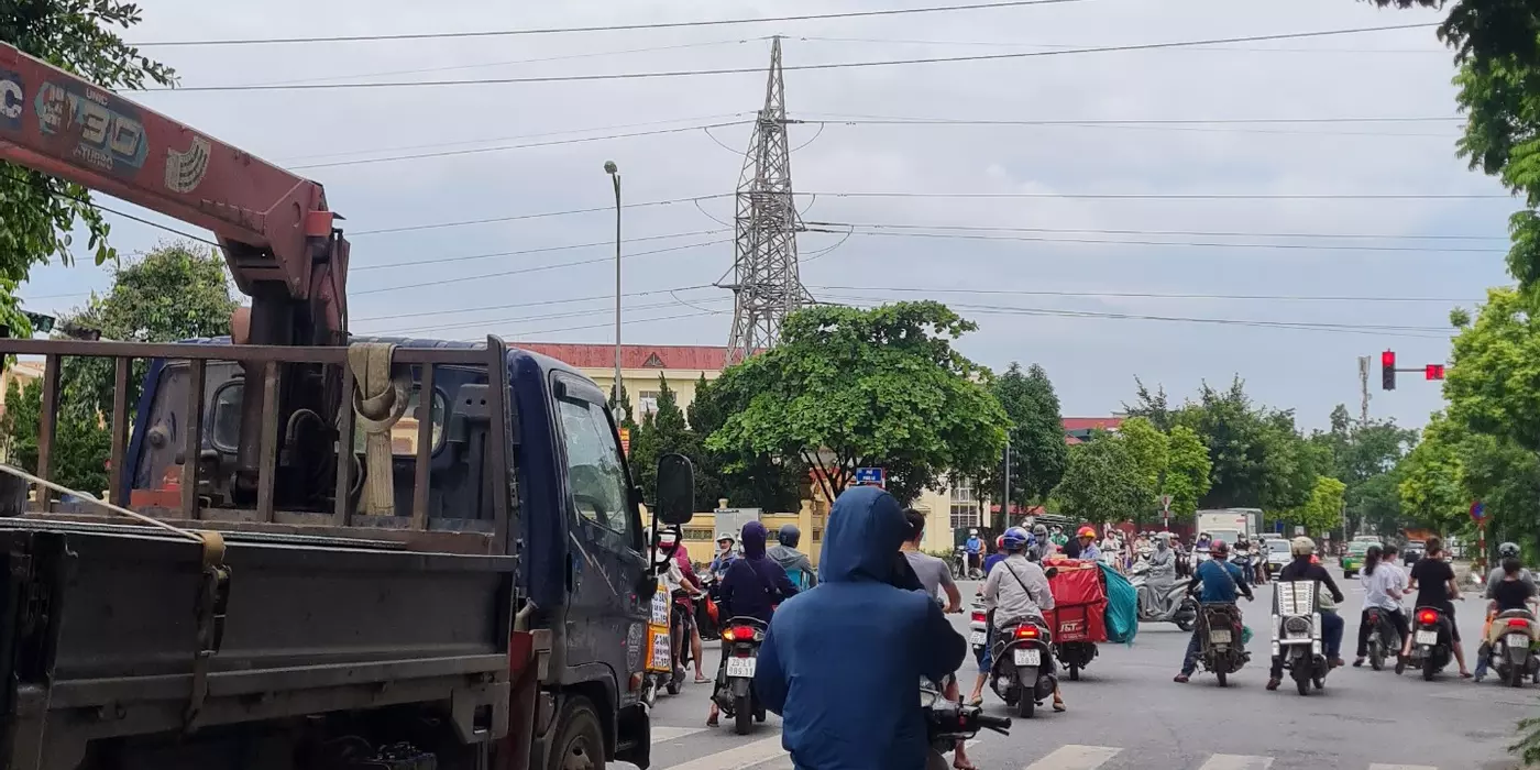 BÁN ĐẤT TẶNG NHÀ MẬU LƯƠNG. 52M2 CHỈ HƠN 5 TỶ. Ô TÔ ĐỖ CỬA. NHÀ 2 MẶT TIỀN THOÁNG