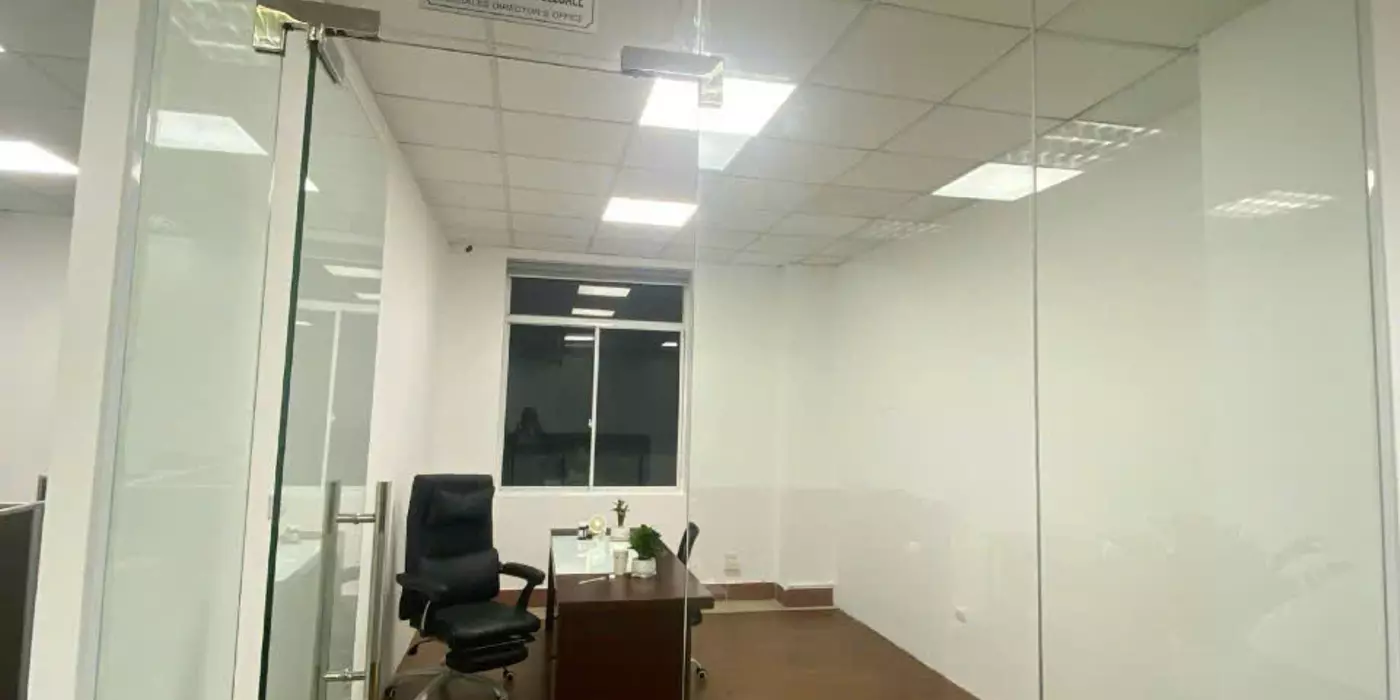 Cho thuê văn phòng phố Vũ Phạm Hàm sàn 500m2, giá chỉ 80 tr/th,