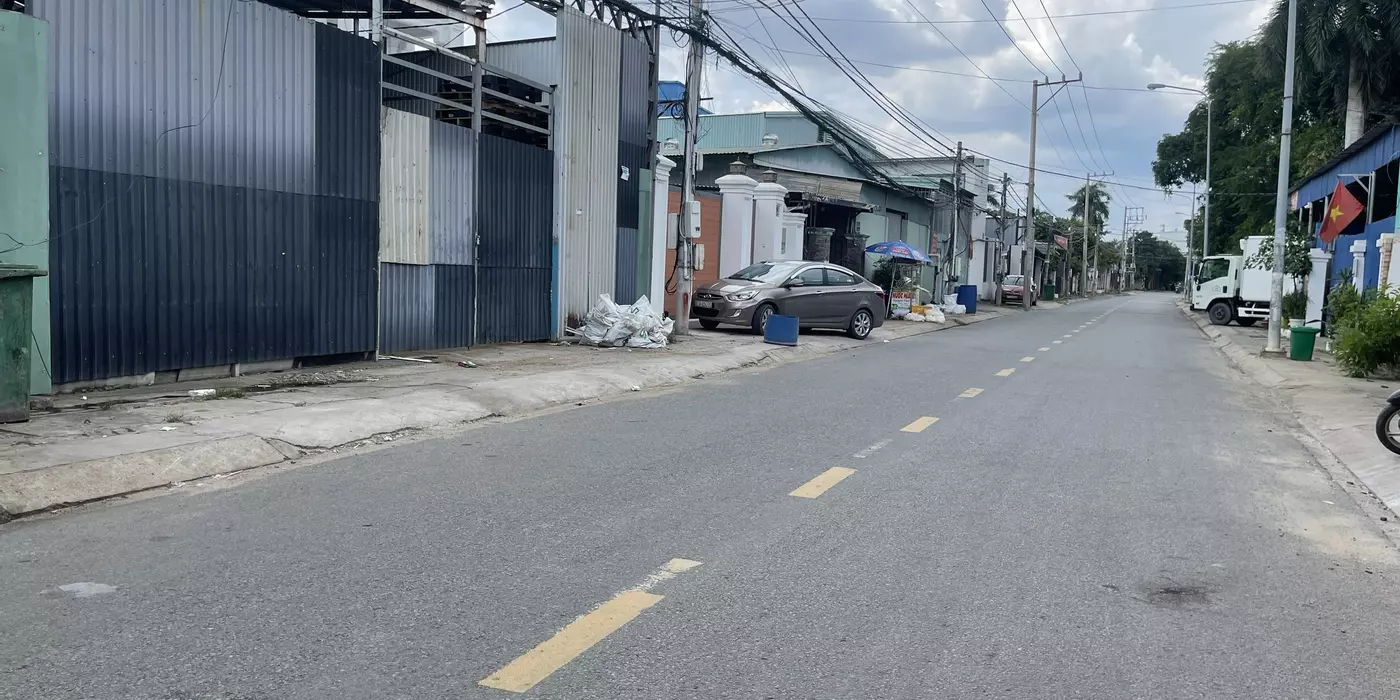 Đất 204m2 tại Lái Thiêu 105 giá 2,8 tỷ, 60m2 thổ cư, đường xe hơi
