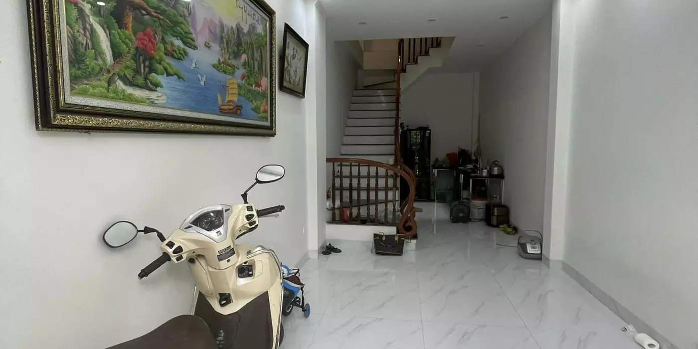 Bán Nhà Đại Mỗ - Pháp Lý Chuẩn - Ô to cách nhà 5m - Nhà Mới ở Ngay - 200m ra Aemall - Nhỉnh 4 tỷ