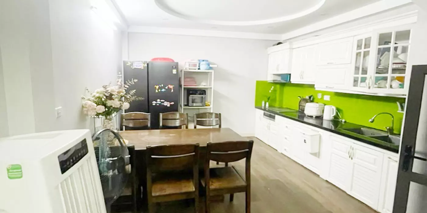 Bán nhà Yên Bình 36m2 5 tầng,Hàng xóm KĐT Văn Quán, ô tô 10m 6,75 tỷ.