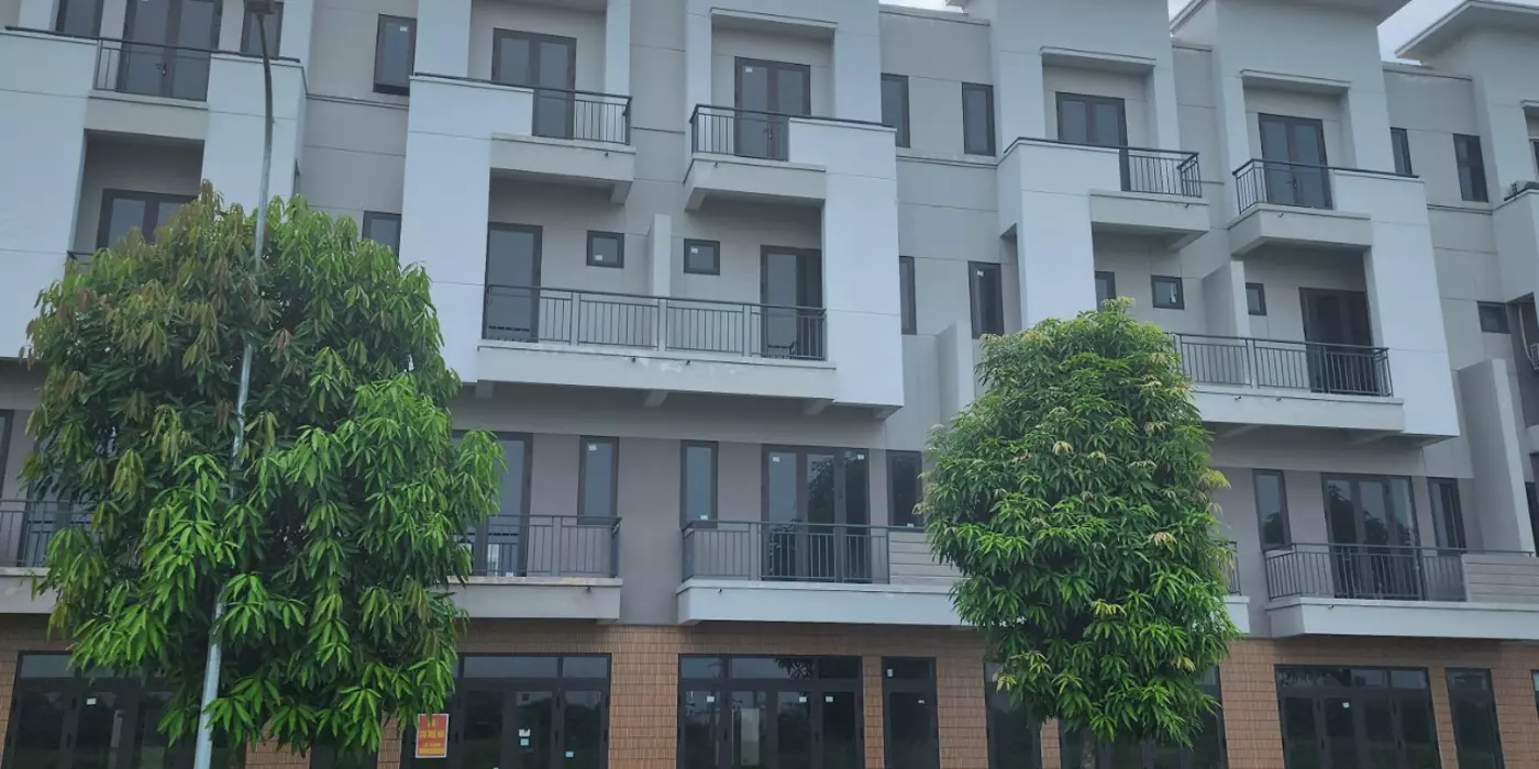 Chính chủ bán nhà LK Vị trí đối diện chung cư khu Centa Diamond Vship Từ Sơn, Bắc Ninh; 0904589009