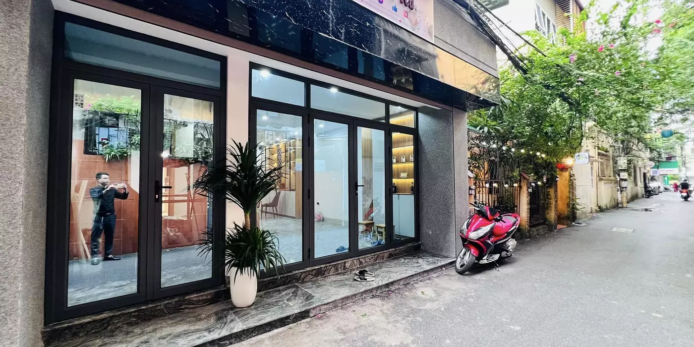 BÁN NHÀ HOÀNG QUỐC VIỆT_PHÂN LÔ_ÔTÔ VÀO NHÀ_NGÕ THÔNG_KINH DOANH_GẦN PHỐ_NHÀ ĐẸP_MẶT TIỀN BỀ THẾ