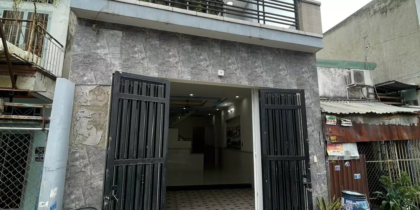 CHÍNH CHỦ CẦN BÁN NHANH CĂN NHÀ TP DĨ AN - BÌNH DƯƠNG