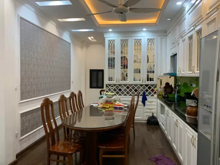 Bán nhà Văn Quán 44m2 5 tầng, 2 thoáng, ô tô, kinh doanh 9.5 tỷ.