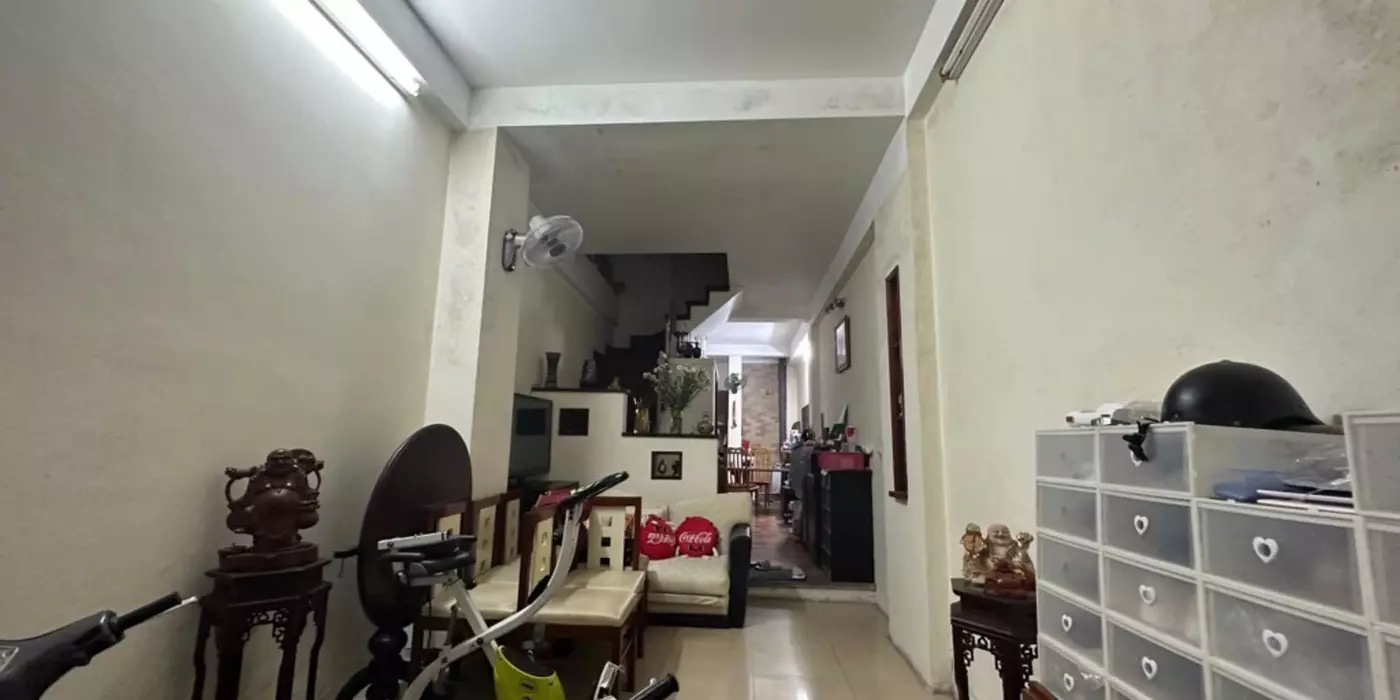 Bán nhà phố Tam Trinh, Hoàng Mai 45m, 5 tầng. Giá: 7.2 tỷ