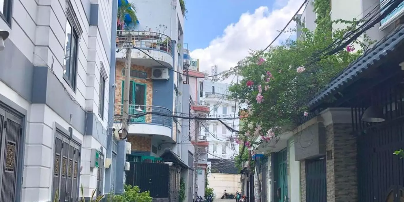 Bán NHÀ NÁT (6.4 x 23) hẻm 5m OTO VÀO NHÀ, Hoàng Hoa Thám, Bình Thạnh