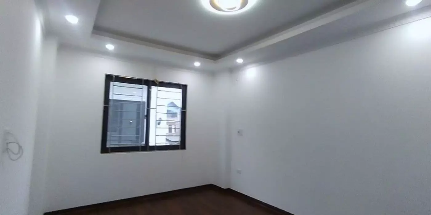 1 CĂN CỰC HOT – NGAY GẦN TỔNG KHO BUÔN LỚN NHẤT MIỀN BẮC  -NHÀ MỚI - Ô TÔ VÀO GẦN NHÀ